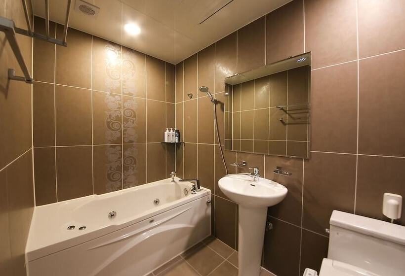 فندق على الطريق Gwangyang Hotel Ritz