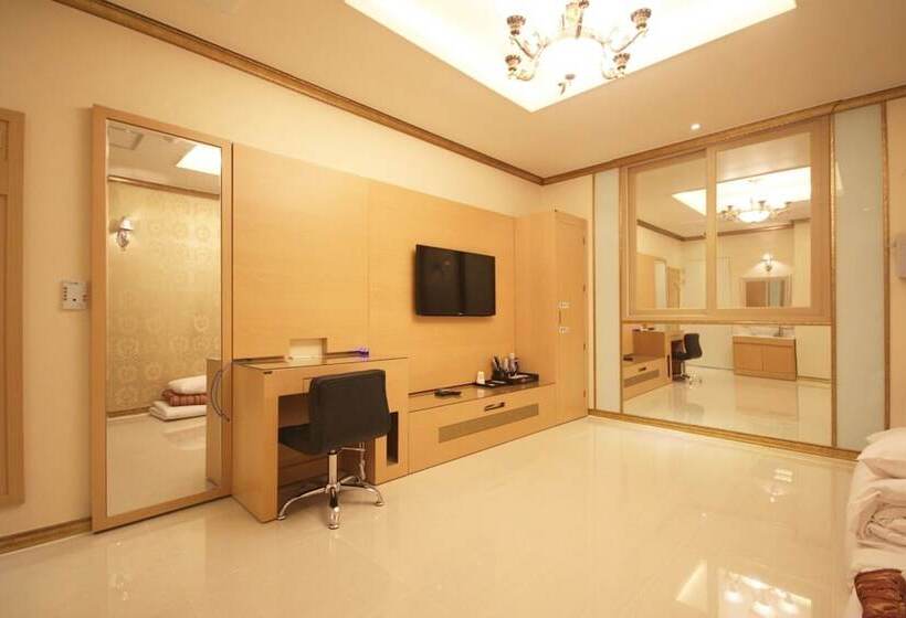 فندق على الطريق Gwangyang Hotel Ritz