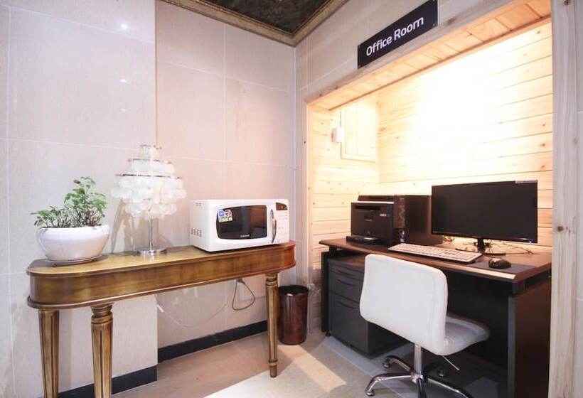 فندق على الطريق Gwangyang Hotel Ritz