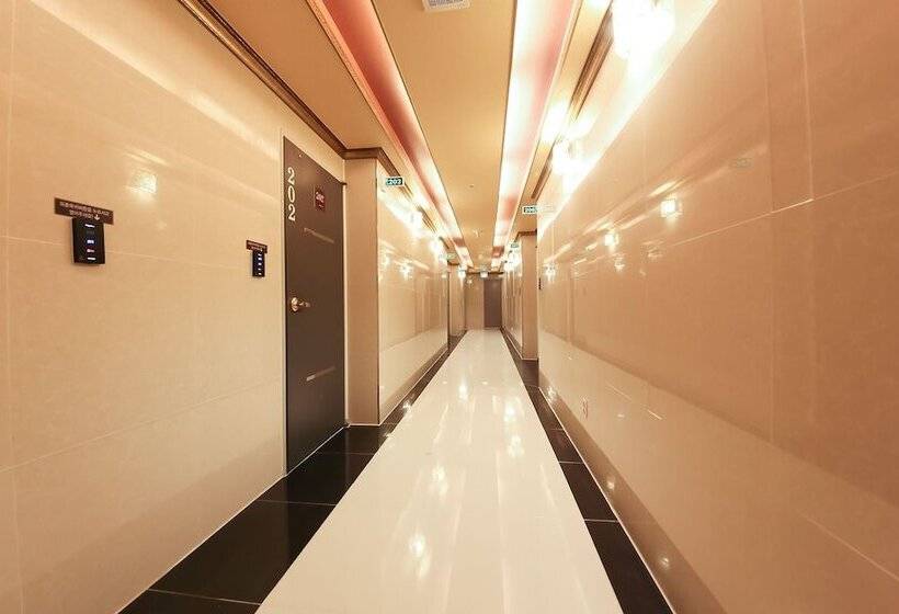 فندق على الطريق Gwangyang Hotel Ritz