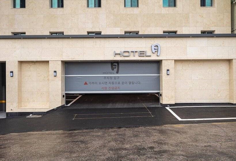 汽车旅馆  Seongnam Hotel Wol