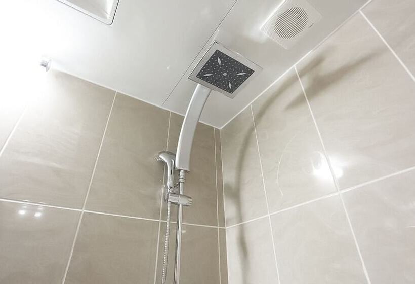 汽车旅馆  Seongnam Hotel Wol