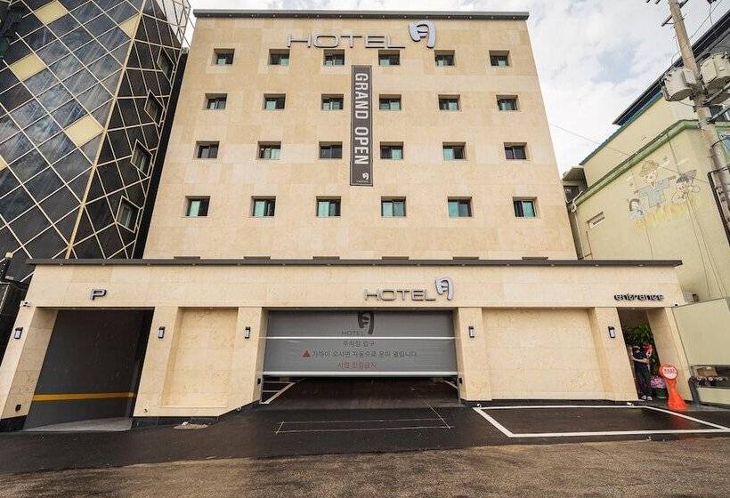 汽车旅馆  Seongnam Hotel Wol