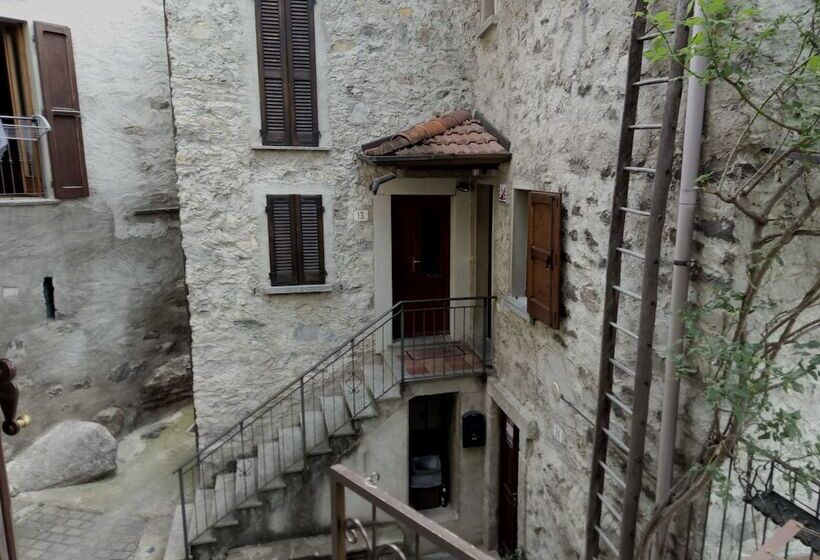 Пансион La Turr De Mezz Apartment