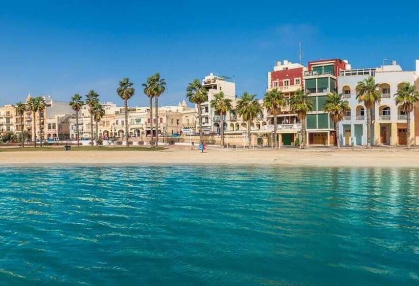 پانسیون Room In Guest Room   Merzuq House   Deluxe Double Room With Shower