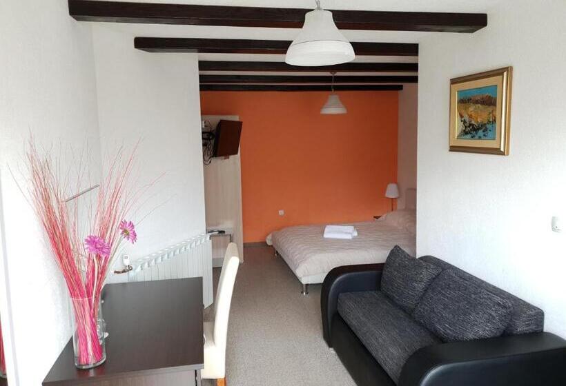 膳宿费 Villa čančar