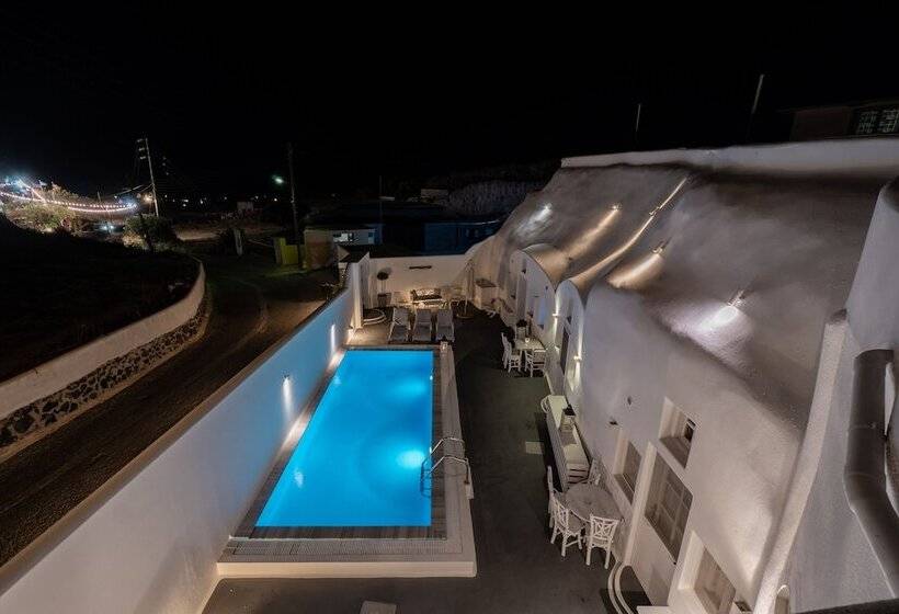 Residencia Beautiful 4 Bed Cave House Near Fira, Private Pool
