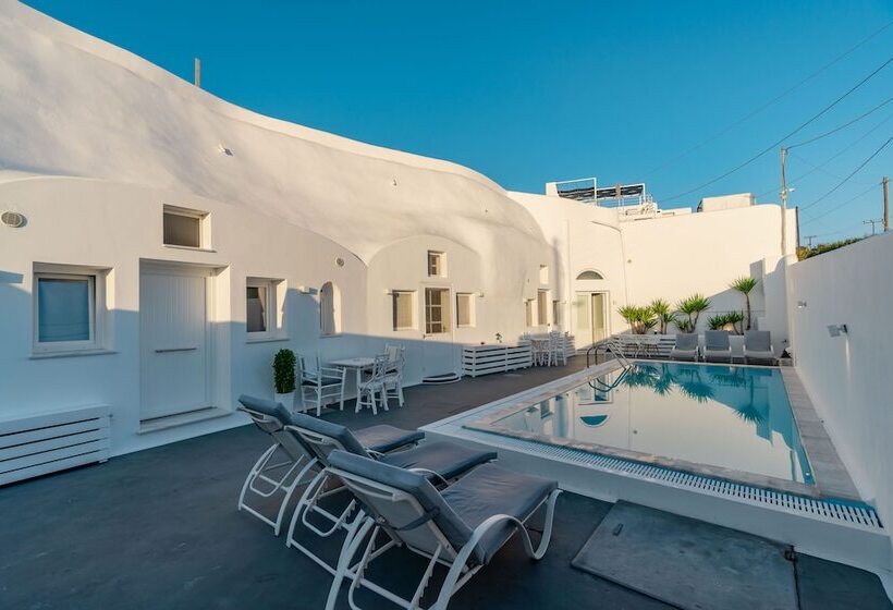 Residencia Beautiful 4 Bed Cave House Near Fira, Private Pool