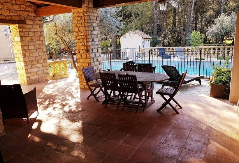 אתר נופש Le Domaine D Alezen