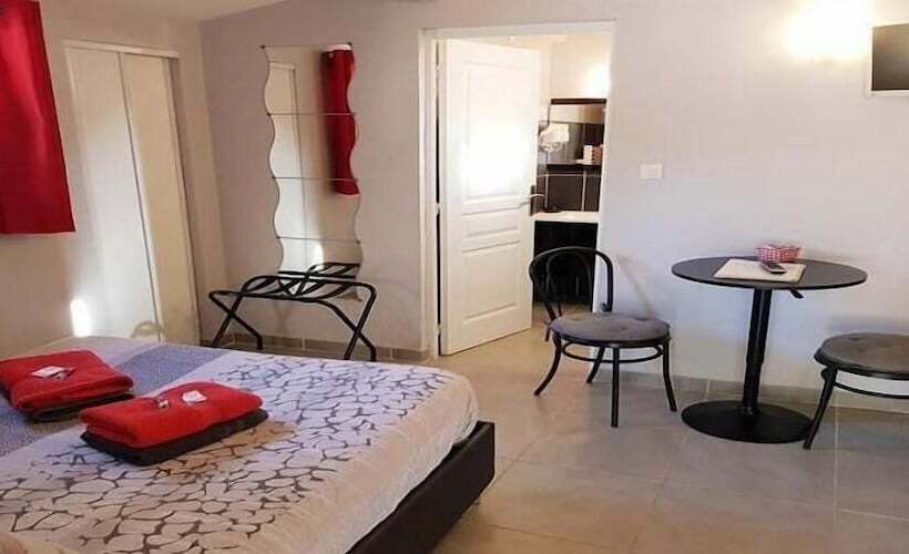 אתר נופש Le Domaine D Alezen