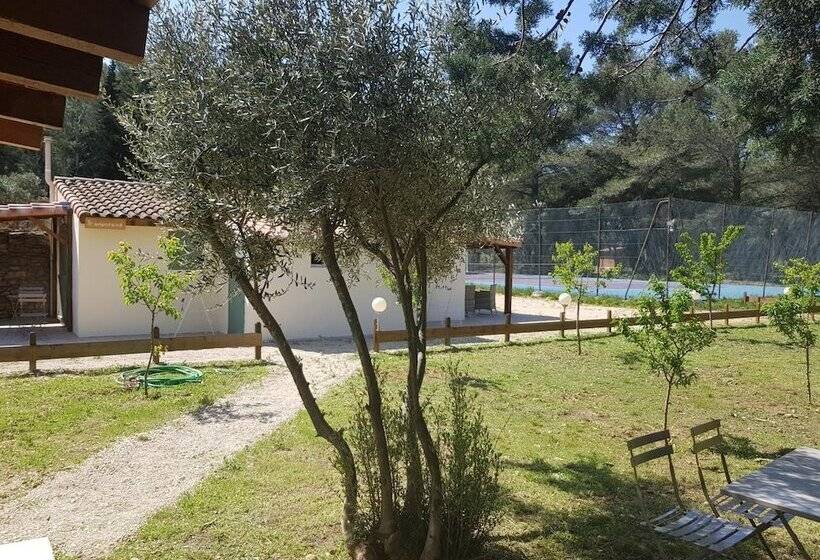 אתר נופש Le Domaine D Alezen