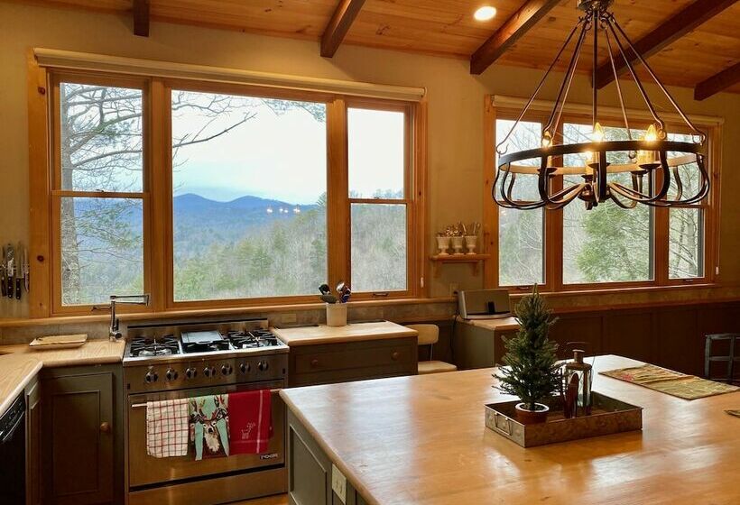 Woodwinds  Custom Cabin, Sunset Views, Hot Tub, Indoor & Outdoor Fireplaces, Pet Friendly By Redawni