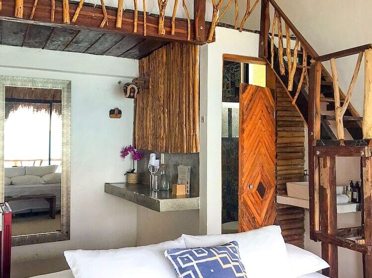 Xcabal Hotel Boutique