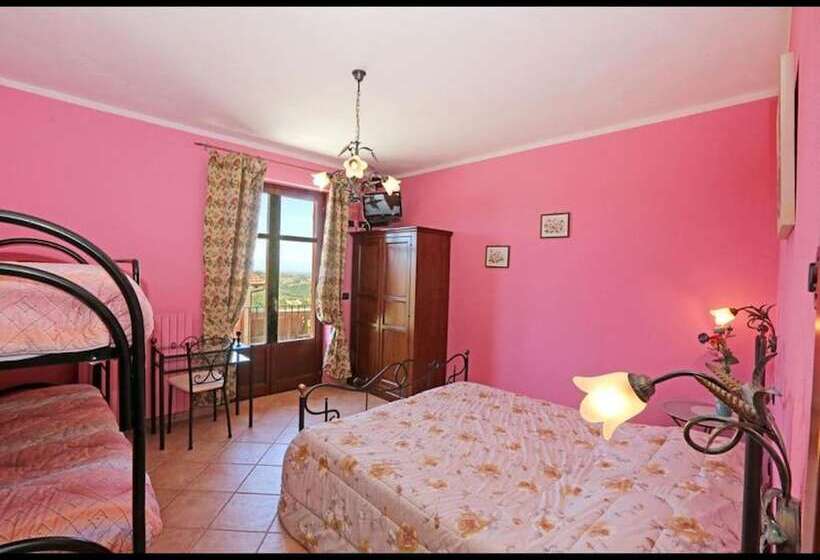 Room In B&b   Agriturismo Al Brich Quadriple Room