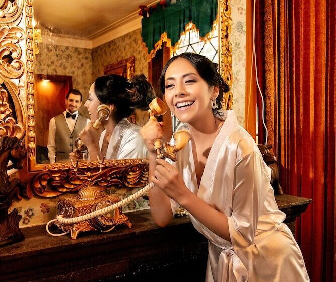 Gatsby Hotel Collection