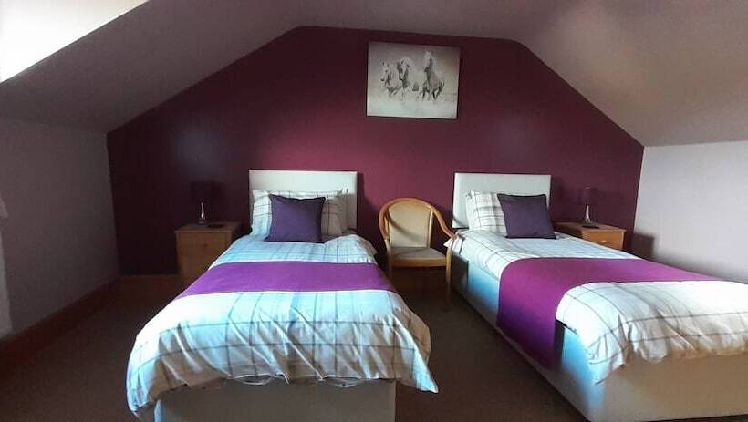 Henblas Holiday Cottage