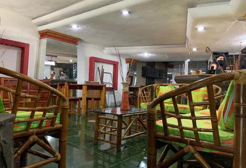 בית מלון כפרי Alameda