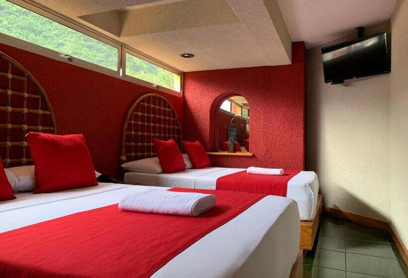 בית מלון כפרי Alameda