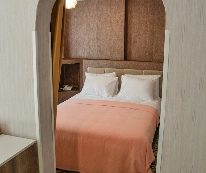 فندق Alex Village Life