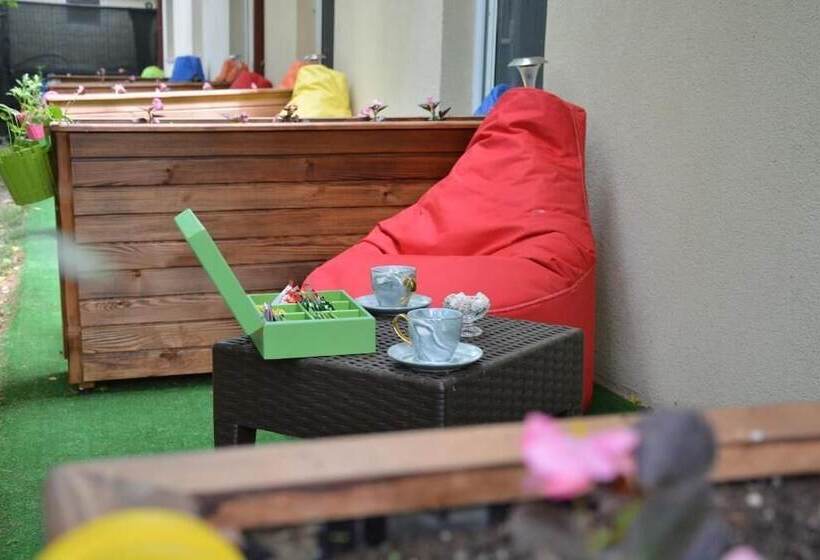 فندق Alex Village Life