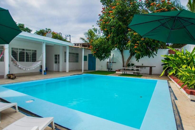 בית מלון כפרי Casa Pancho Playa