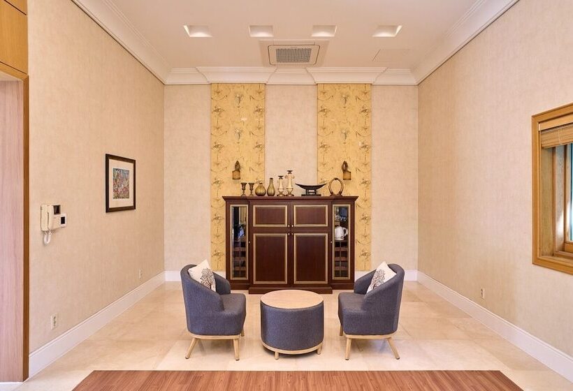 Hotel Crystal Valley Cc   Golden Village