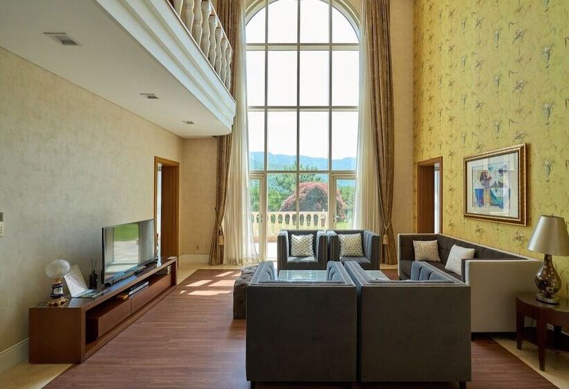 Hotel Crystal Valley Cc   Golden Village