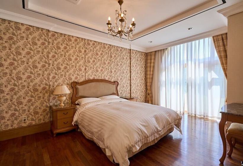 Hotel Crystal Valley Cc   Golden Village