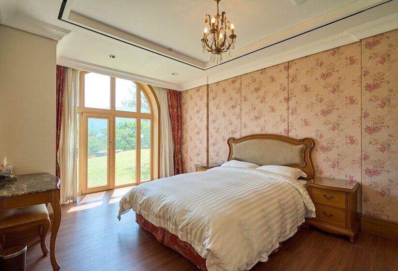 Hotel Crystal Valley Cc   Golden Village