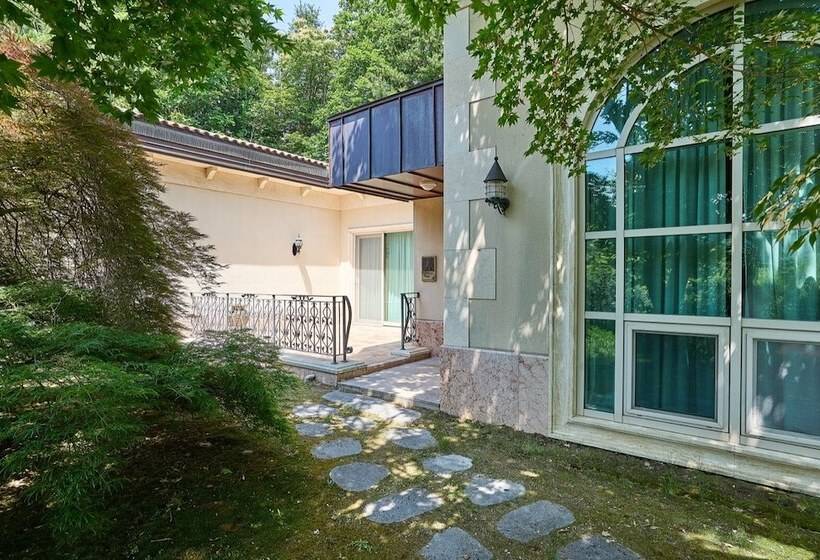 Hotel Crystal Valley Cc   Golden Village