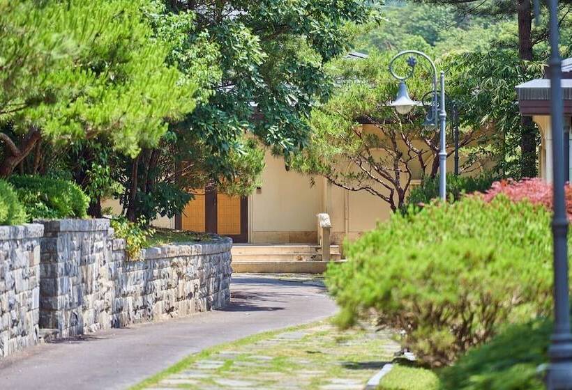 Hotel Crystal Valley Cc   Golden Village