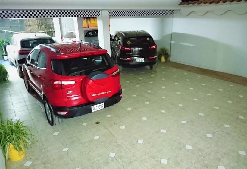 فندق Hospedaje Don Juan