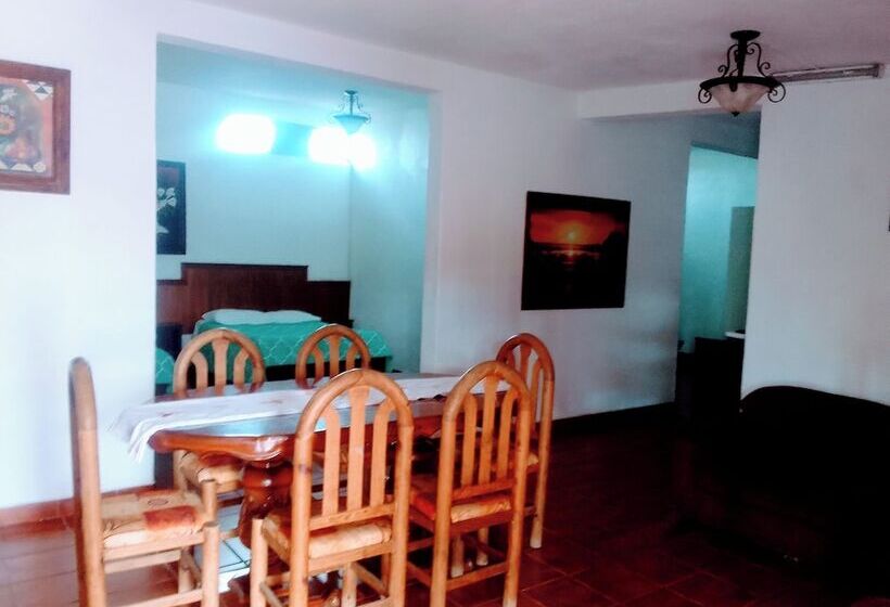 فندق San Antonios