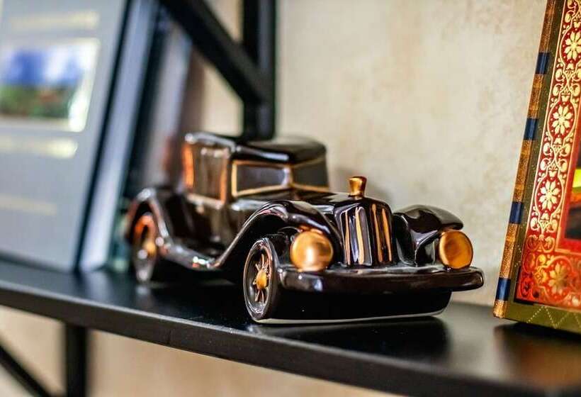 هتل Stary Dvorik Na Mopra