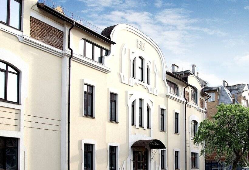 هتل Stary Dvorik Na Orlovskoy