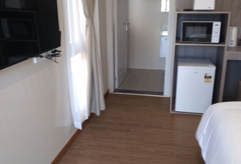 فندق على الطريق Sunshine Gardens Bourke Resort