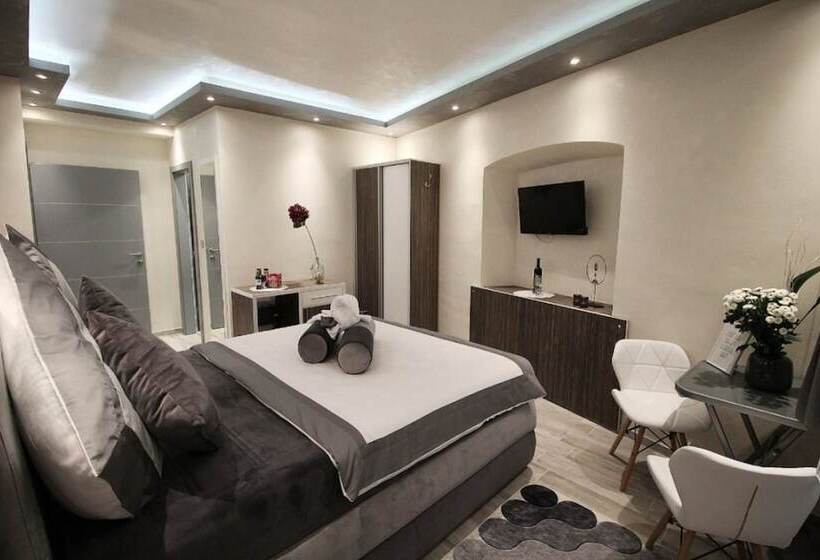 펜션 Alessio Premium Rooms   King Room 4