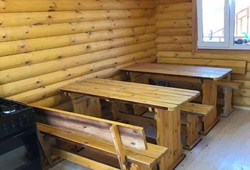 펜션 Guest House Semeyniy