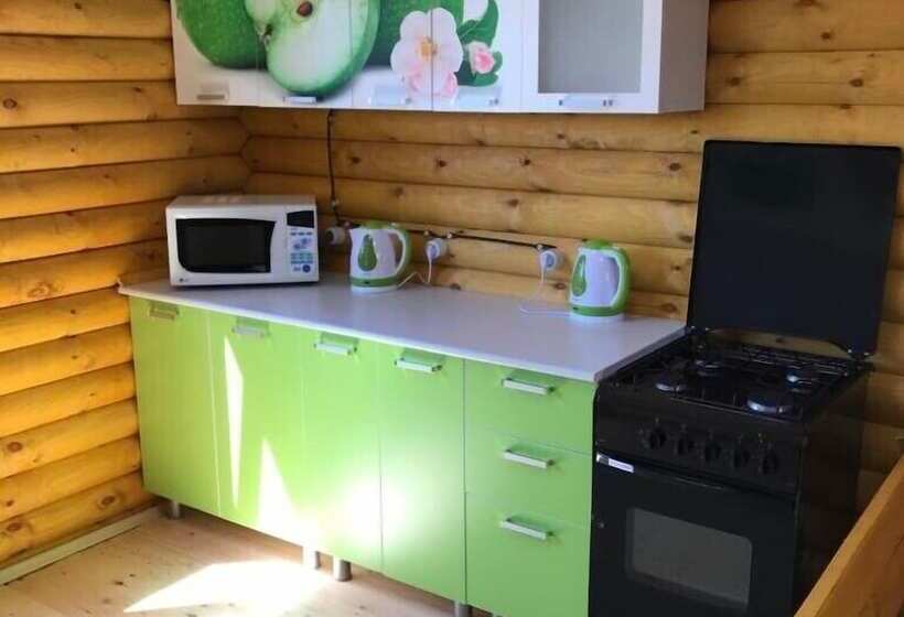 펜션 Guest House Semeyniy