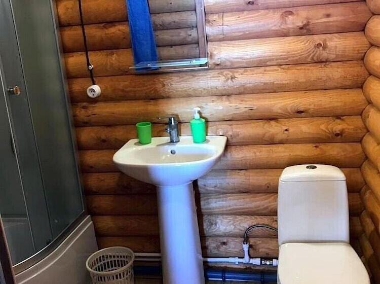 펜션 Guest House Semeyniy