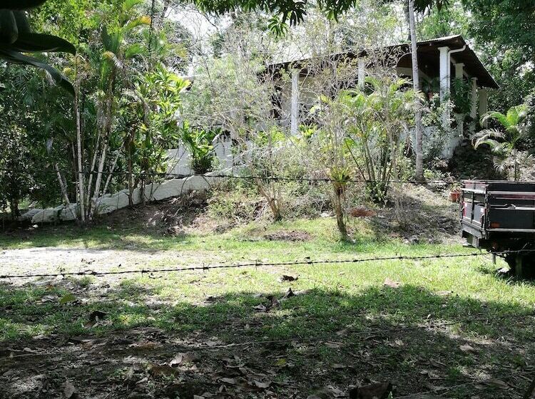 ペンション Manuel Antonio Comfort Casa Macaow