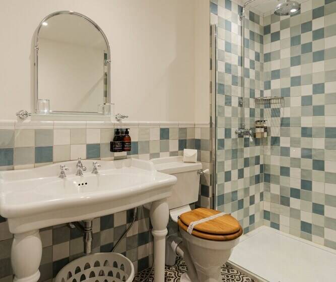 Black Sheep Hotels Cabins