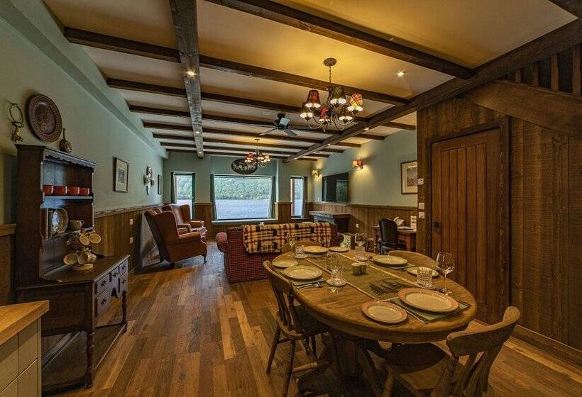 Black Sheep Hotels Cabins