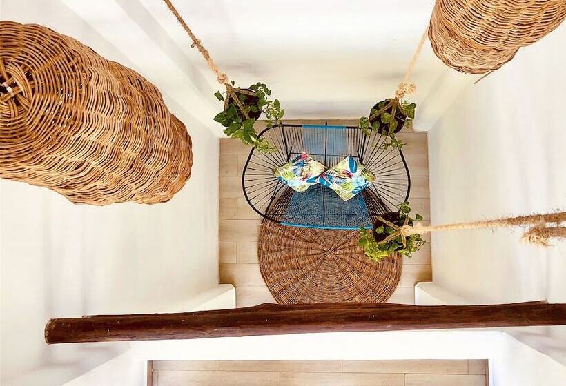 ホテル Albatros By Bedsfriends