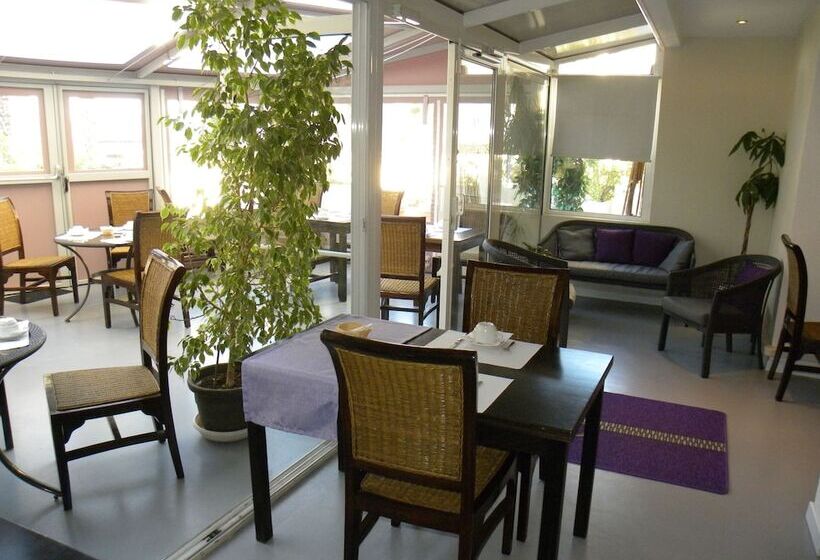 فندق Anglade Hôtel