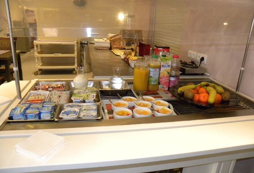 فندق Anglade Hôtel