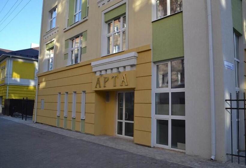 هتل Arta