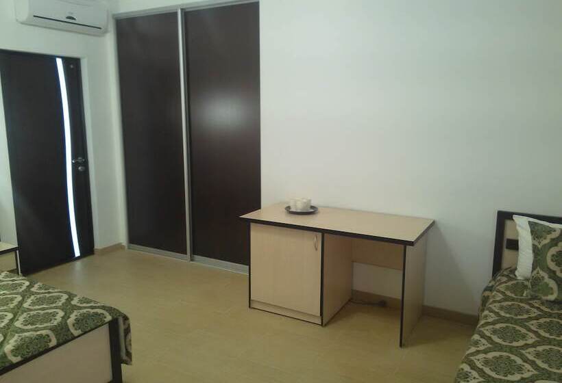 בית מלון כפרי Astra