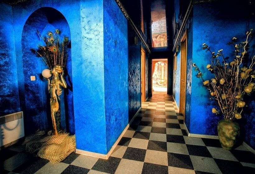 هتل Cabanas Boutique