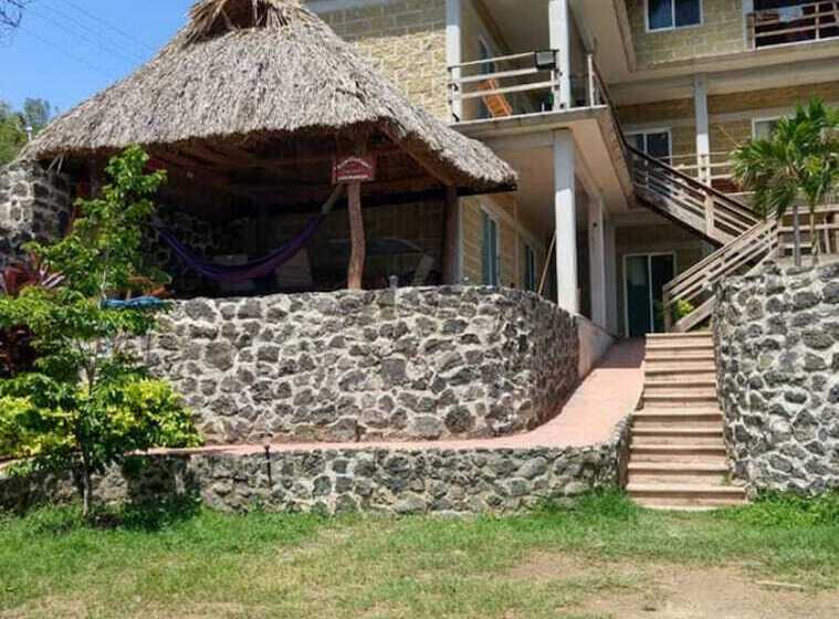 ホテル Estancia De Cortés